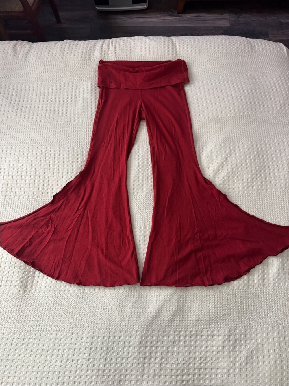 Melodia designs Classic flare